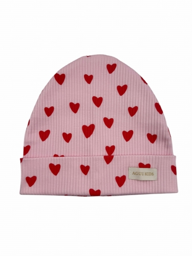 Czapka różowa w serduszka prążek dla dziewczynki