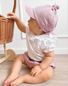 Muślinowa chusta z daszkiem wiązana 100% bawełna brudny róż 