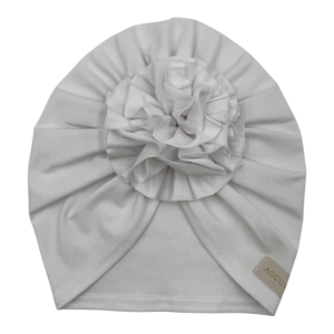 Turban kwiat na lato w kolorze białym 