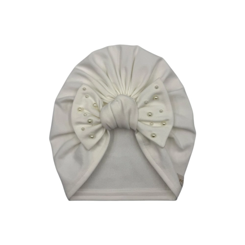 Czapka turban dla dziewczynki z kokardą i perełkami – elegancka czapka dziecięca kremowa