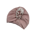 Turban falbanka muślin z haftem pastelowy róż