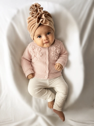 Turban/czapka z weluru falbanka beżowy na jesień