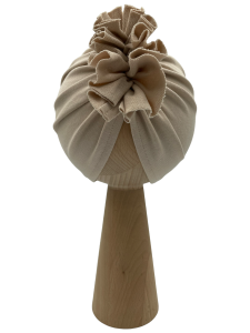 Turban falbanka w kolorze beżowym