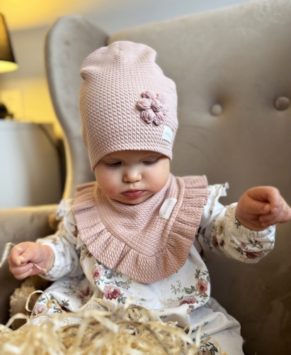 Czapka kwiat handmade wiosenna pastel róż